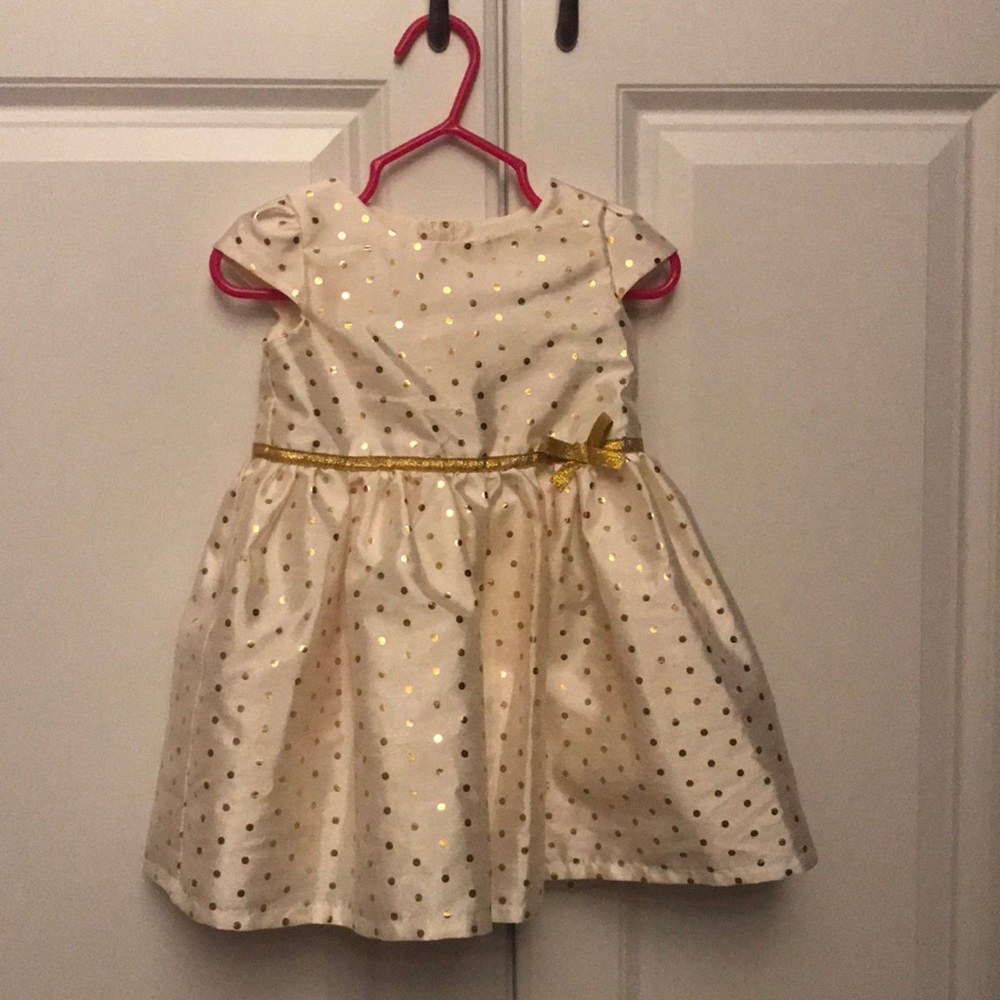 Carters Dress size 9 months